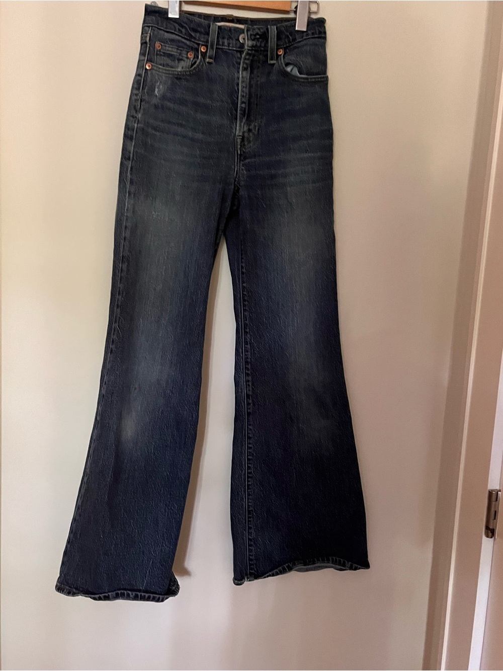 Levi's Ribcage Bell High Rise Flare Blue 24 - Picture 5 of 13